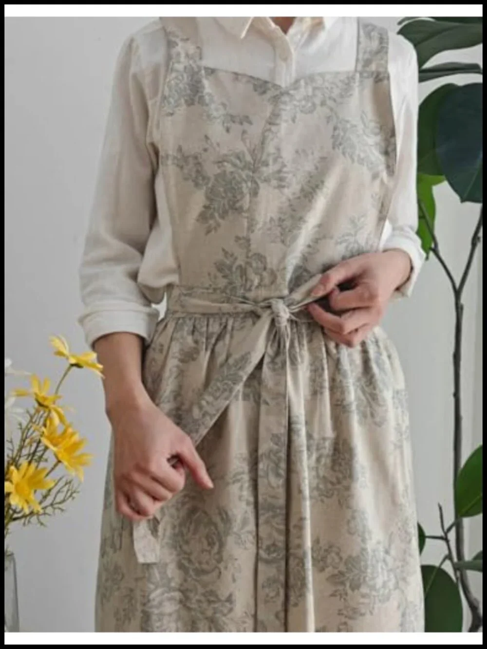 Cotton Linen Blend Adjustable Waist Apron with Pocket for Cooking Baking Garden
